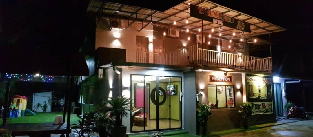 Tc Theme Park Guest house *